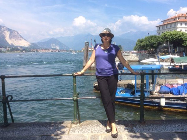 profile-cathy-lewis