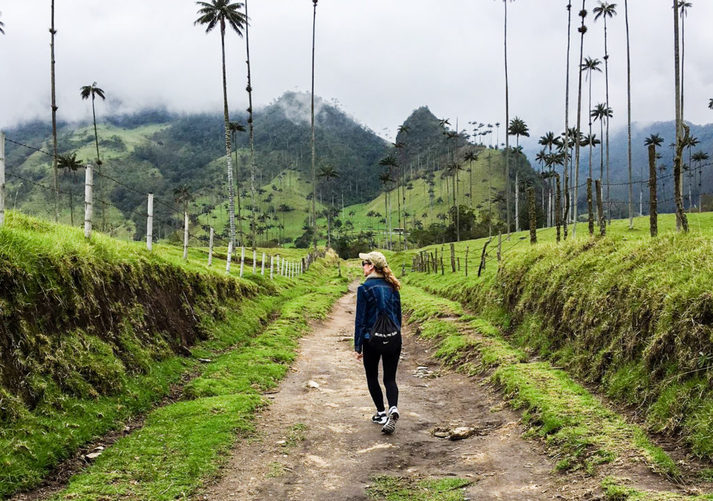Hiking-in-Colombias-Coffee-Country-1024x719